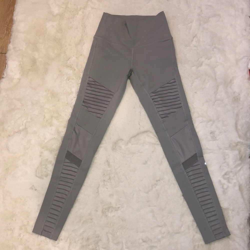 ALO Yoga Leggings